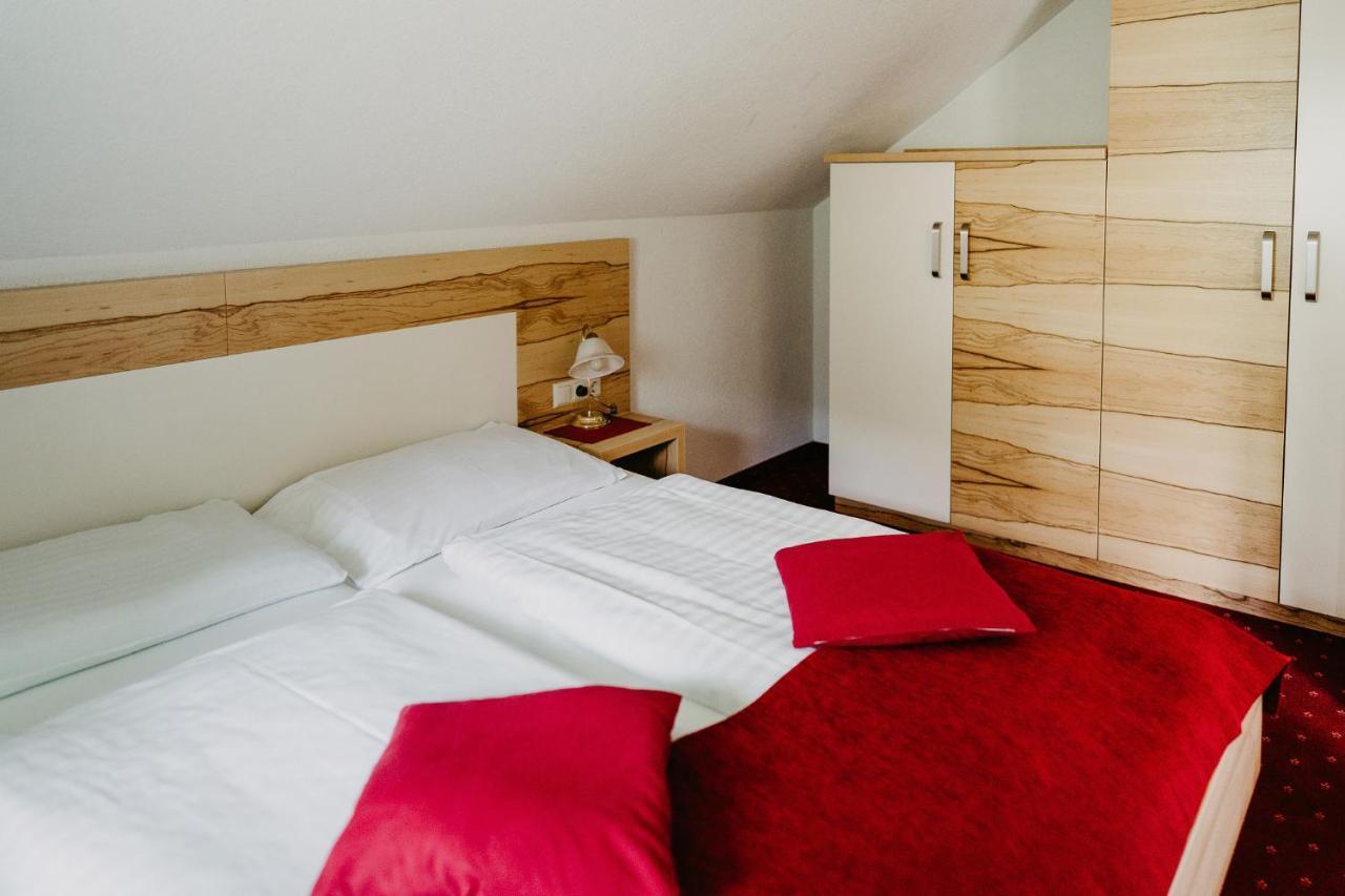 Gasthof Wunder Gnesau Sonnleiten エクステリア 写真